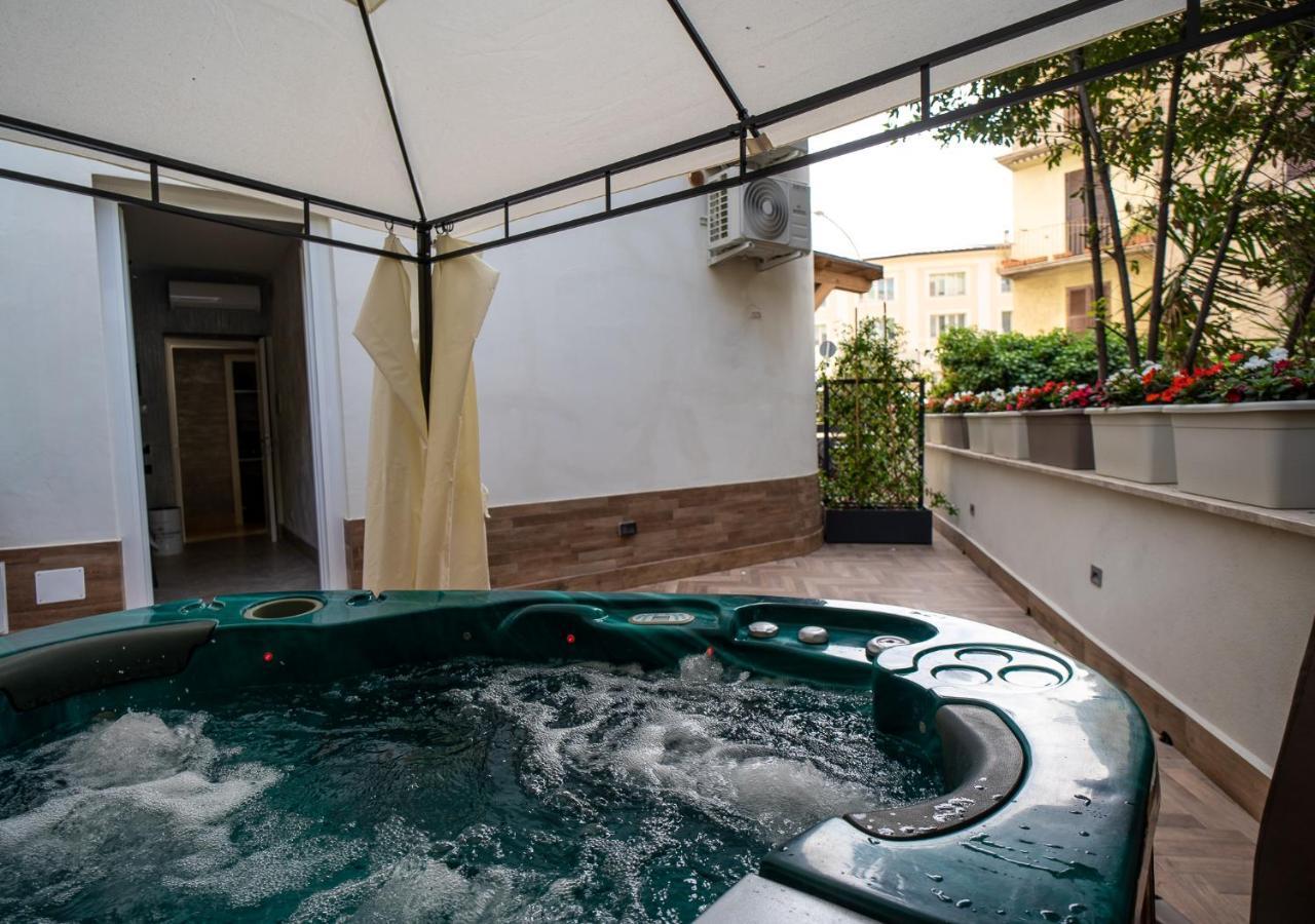 Luxury Cecilia Via Antonio Del Re 9 Tivoli Hotel Exterior photo