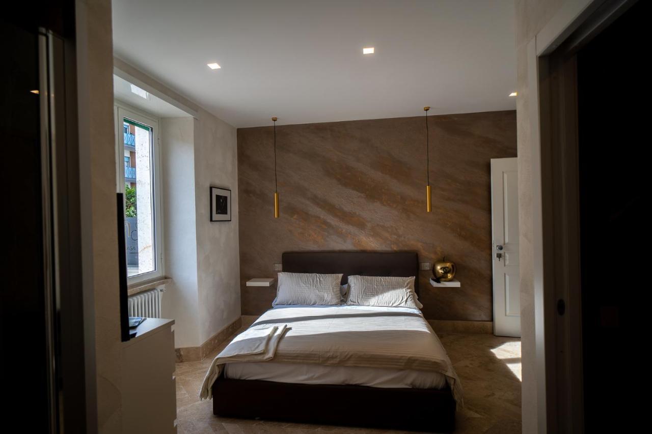 Luxury Cecilia Via Antonio Del Re 9 Tivoli Hotel Exterior photo
