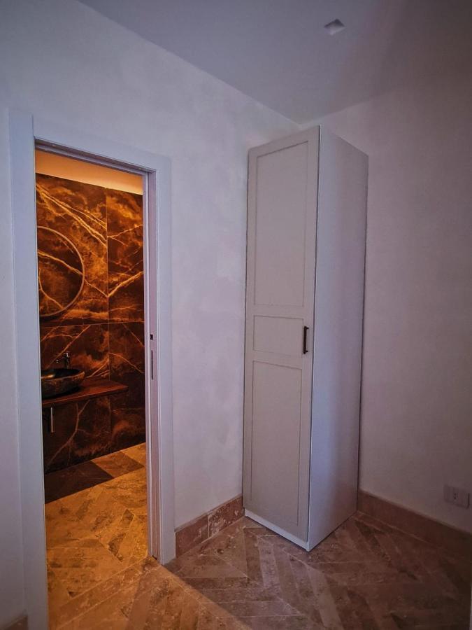 Luxury Cecilia Via Antonio Del Re 9 Tivoli Hotel Exterior photo